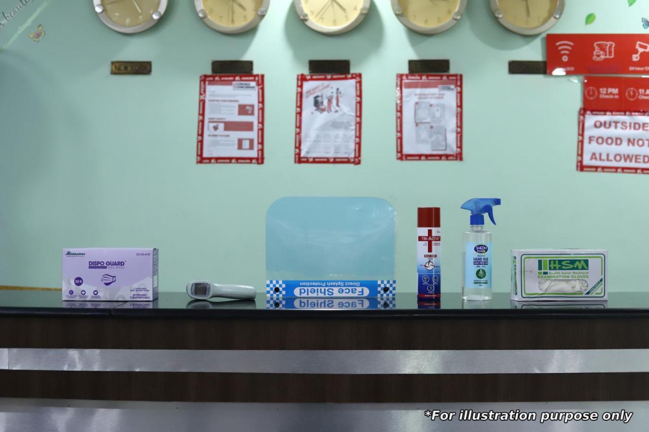 Oyo 10679 Hotel Nanashree Executive Wagholi Екстер'єр фото